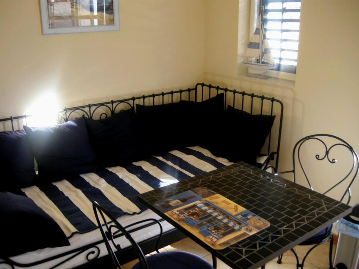 Adria Sun Apartments Водице Экстерьер фото