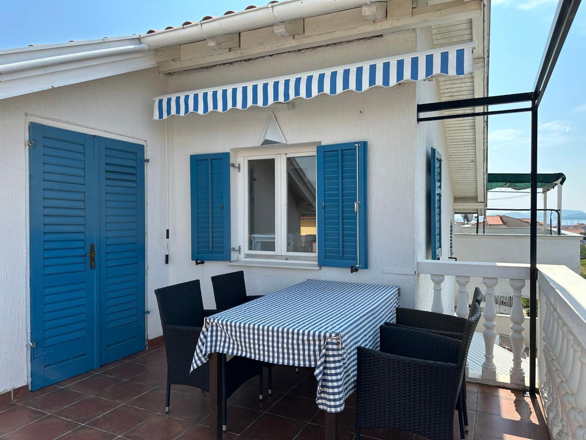 Adria Sun Apartments Водице Экстерьер фото